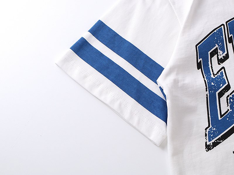 MIXED EMOTION Skeleton Guitar Graphic T-Shirt — detail